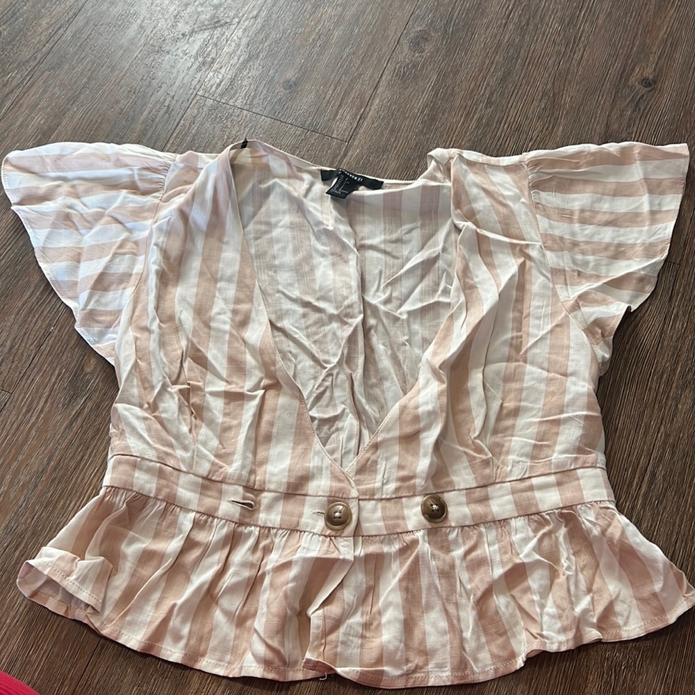 Stripped top